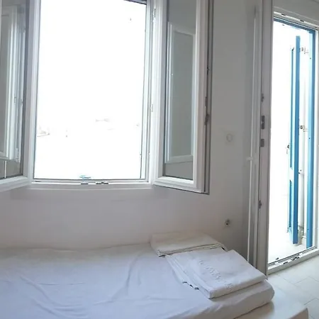 Daire Aiolos Studios *