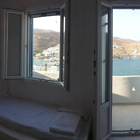 Aiolos κythnos Apartman