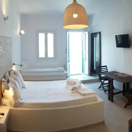 Aiolos Studios Kythnos